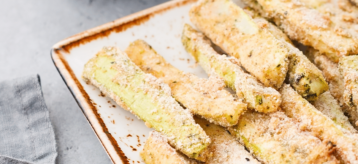 🥒 Crispy Parmesan Zucchini Sticks – A Quick Snack You’ll Love